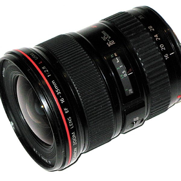 CANON EF 16-35MM F2.8 WIDE ANGLE ZOOM LENS