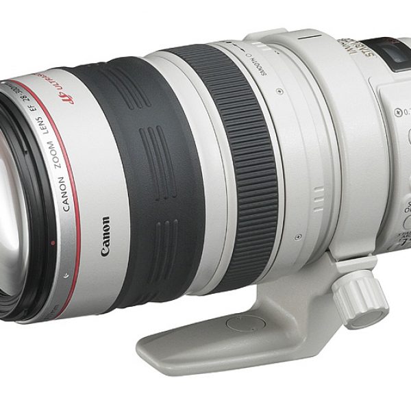 CANON EF 28-300MM F3.5-5.6 WIDE ANGLE ZOOM LENS