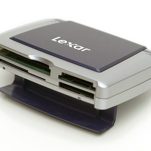 LEXAR USB 2.0 MULTI-CARD READER